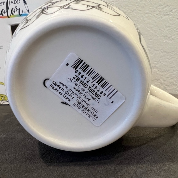 Just Add Color Ceramic Mug Kit Color Your Own Cup w/Markers Floral Pattern - Picture 5 of 5